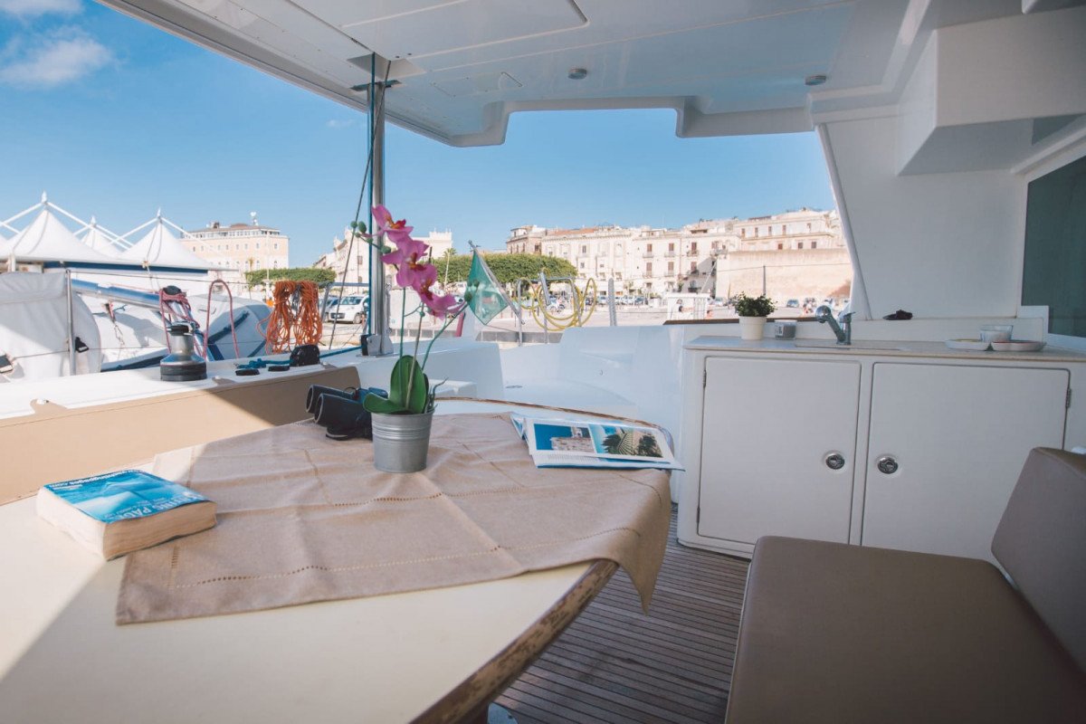 Catamaran - Lagoon - 16 meters