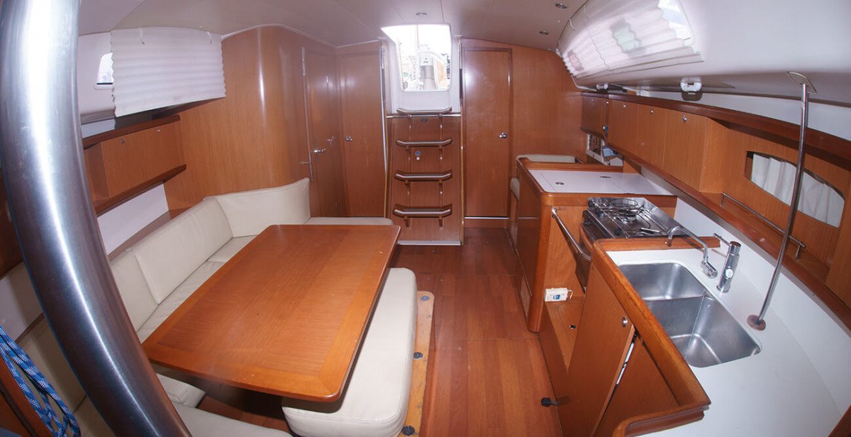 Bénéteau - 10 persone