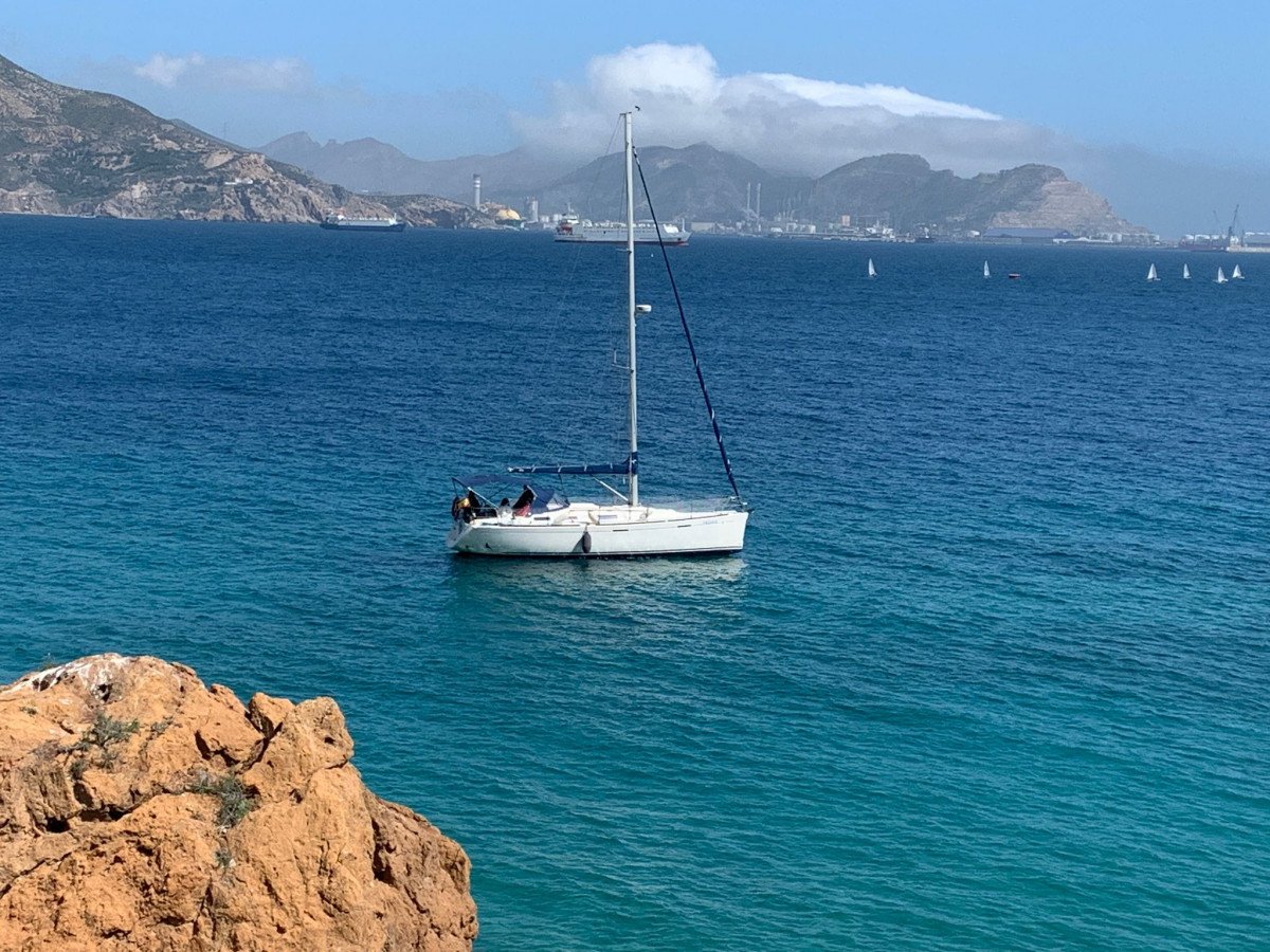 Dufour Yachts - Grand Large 365