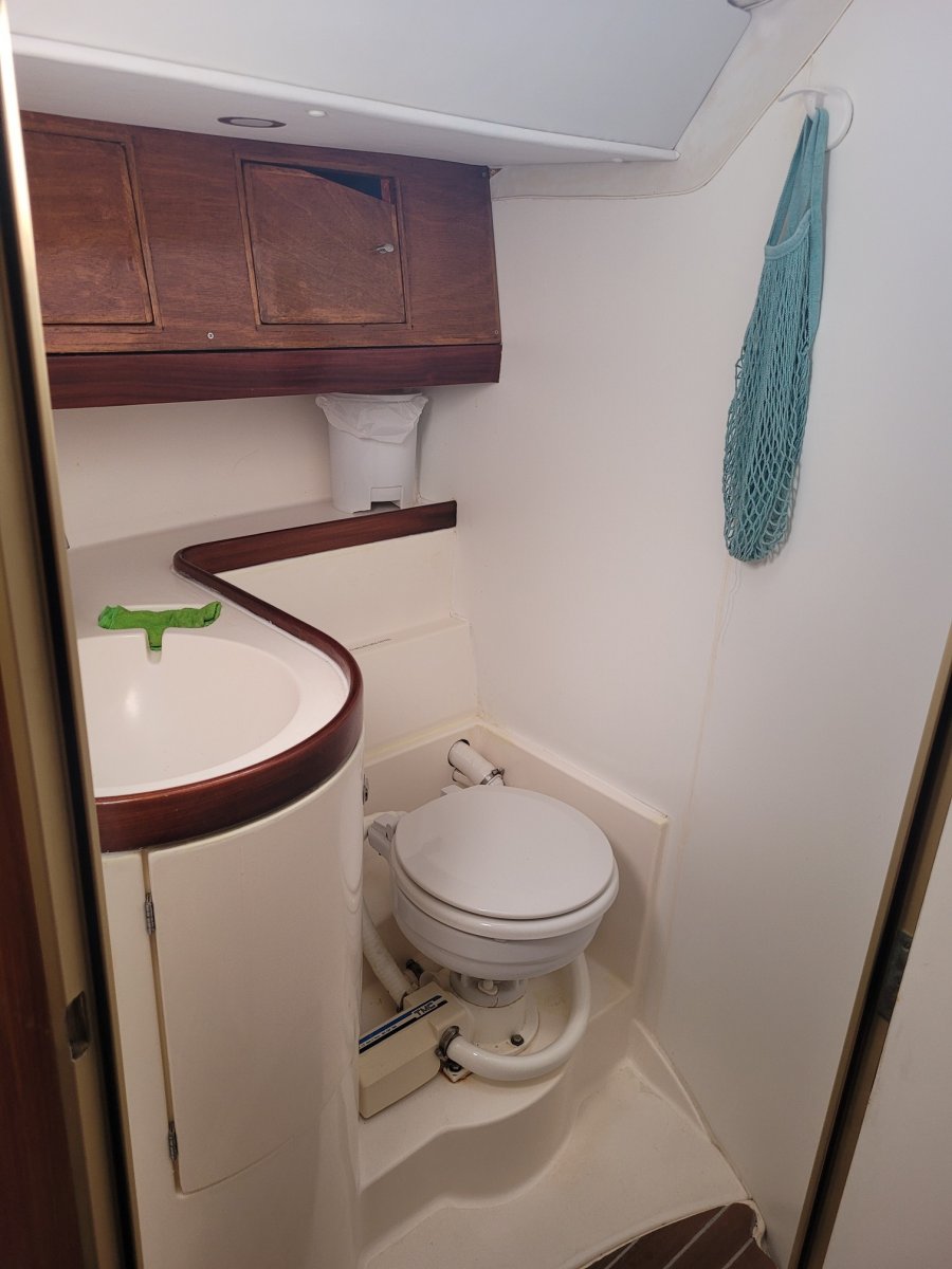 Sailboat - Jeanneau - 15 meters