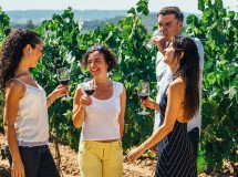 Viaggio in barca a vela e tour dei vigneti di Alella da Barcellona