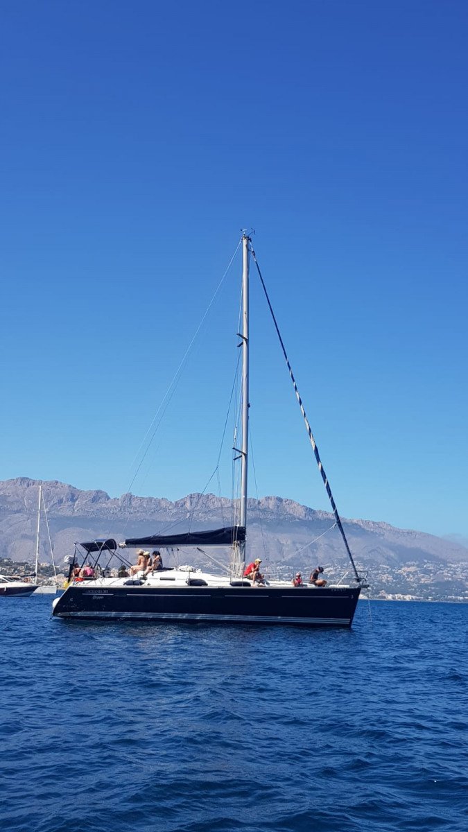 Sii sicuro in mare con il nostro corso di vela ad Altea, Spagna.