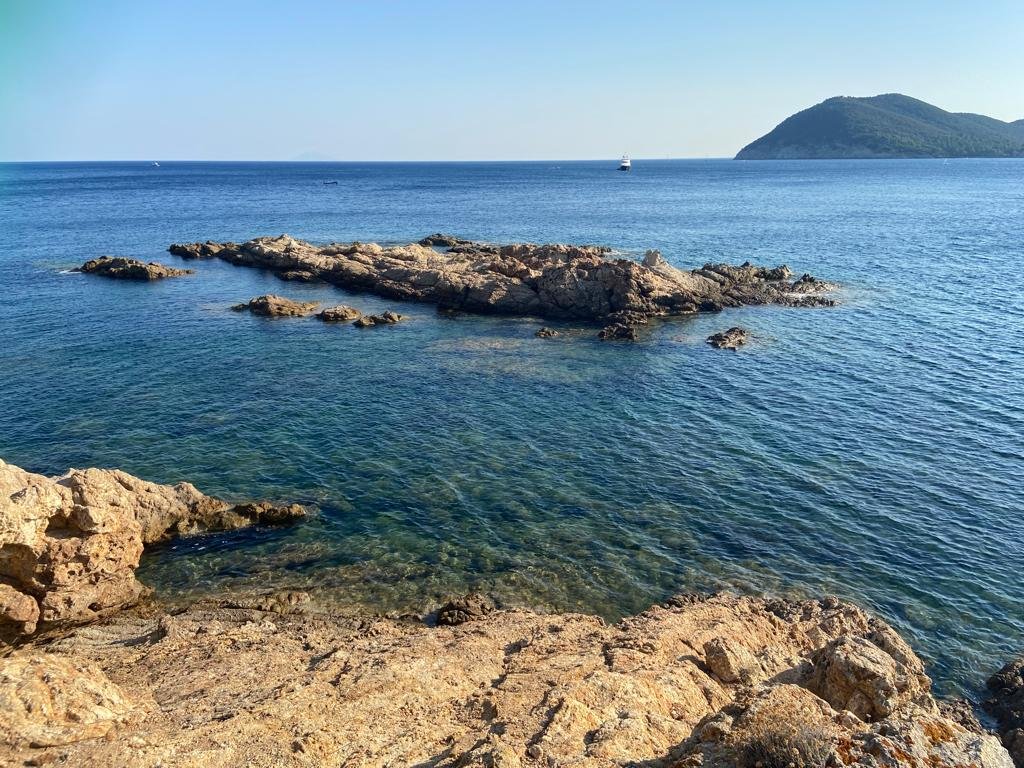 Boat trip between Flegree and Pontine