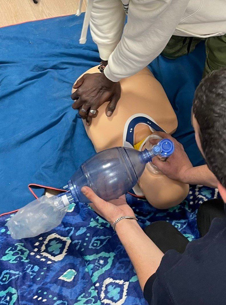 Goditi la bellezza della costa mediterranea in un giro in barca