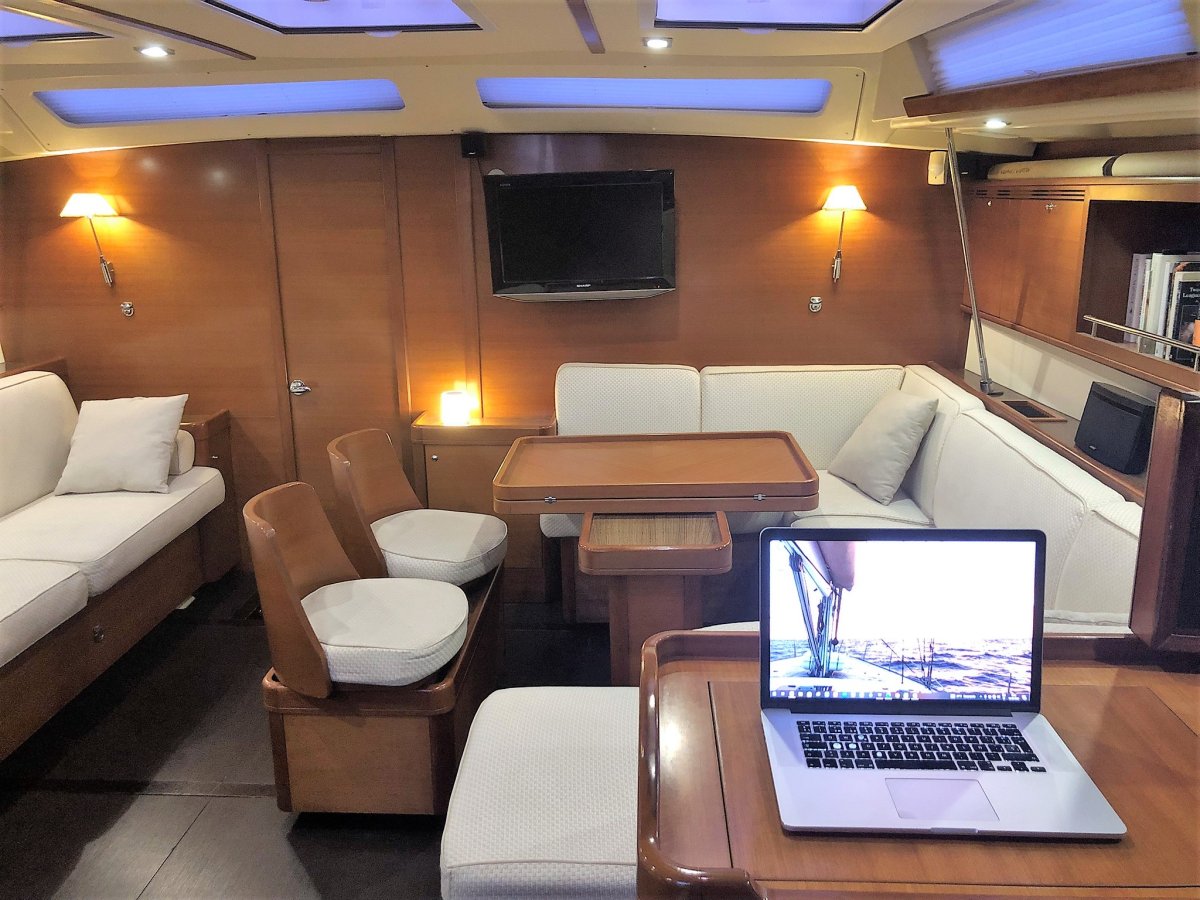 Esperienza al tramonto in yacht privato