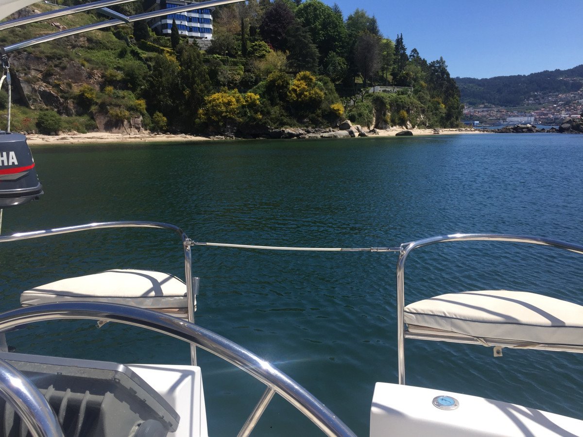 Hunter Marine - 12.6 metros