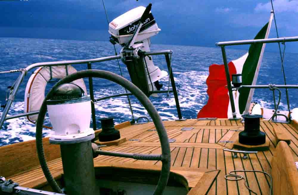 noleggiare barca a vela isole pontine