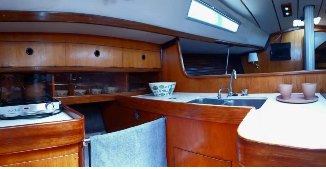 Bénéteau - 1 {{i18n.baths}}