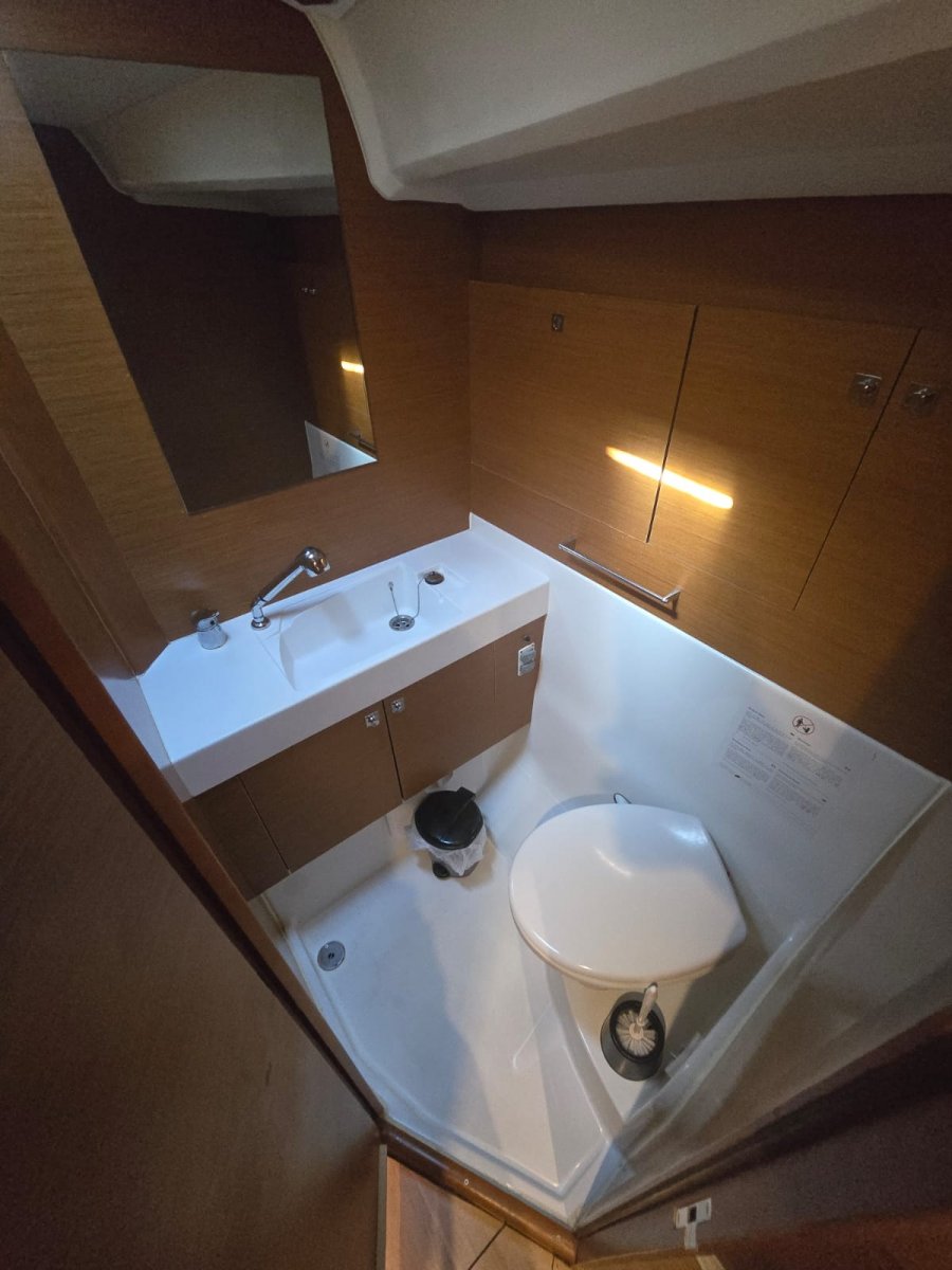 Jeanneau - 2 {{i18n.baths}}