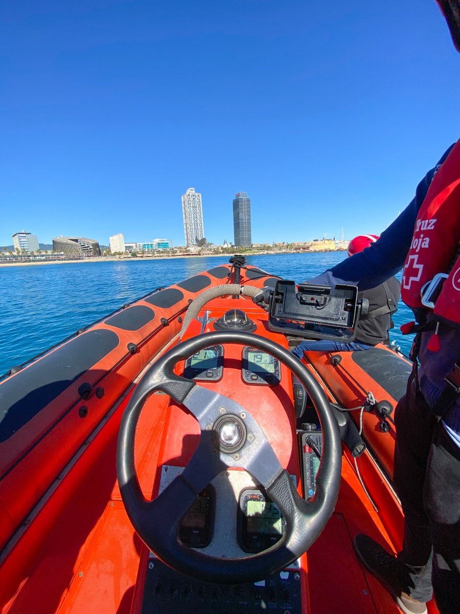 Corso di aggiornamento completo per imbarcazioni di soccorso rapido a Barcellona