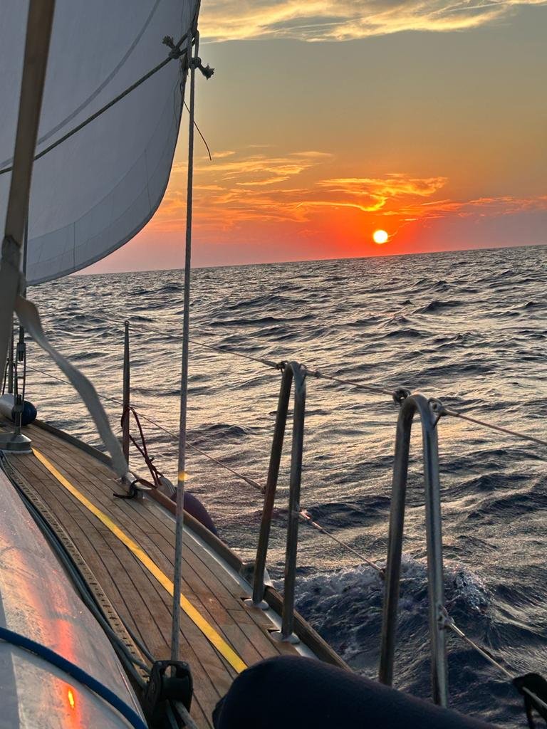 Curso de iniciación a la navegación a vela de 2 días en Valencia