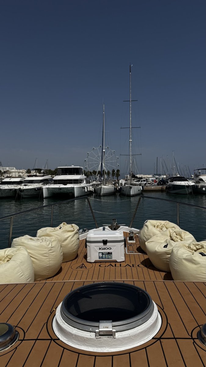 Boat trip with professional navigation in Benalmádena