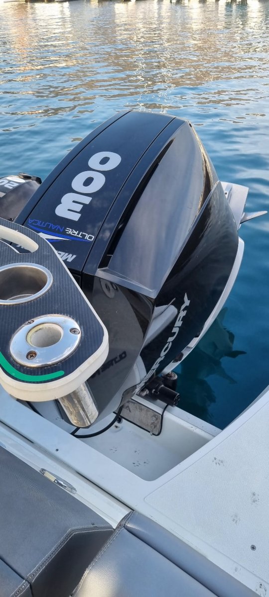 Barco a motor - BWA - 1 baños