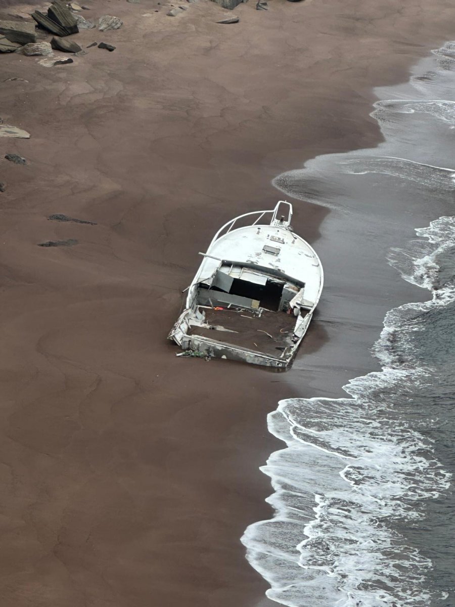 Goditi le vedute da un catamarano nelle isole della Macaronesia