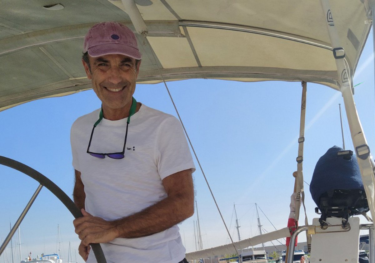 Viaggio in barca a vela attraverso le isole Pitiusas con Yoga gratuito