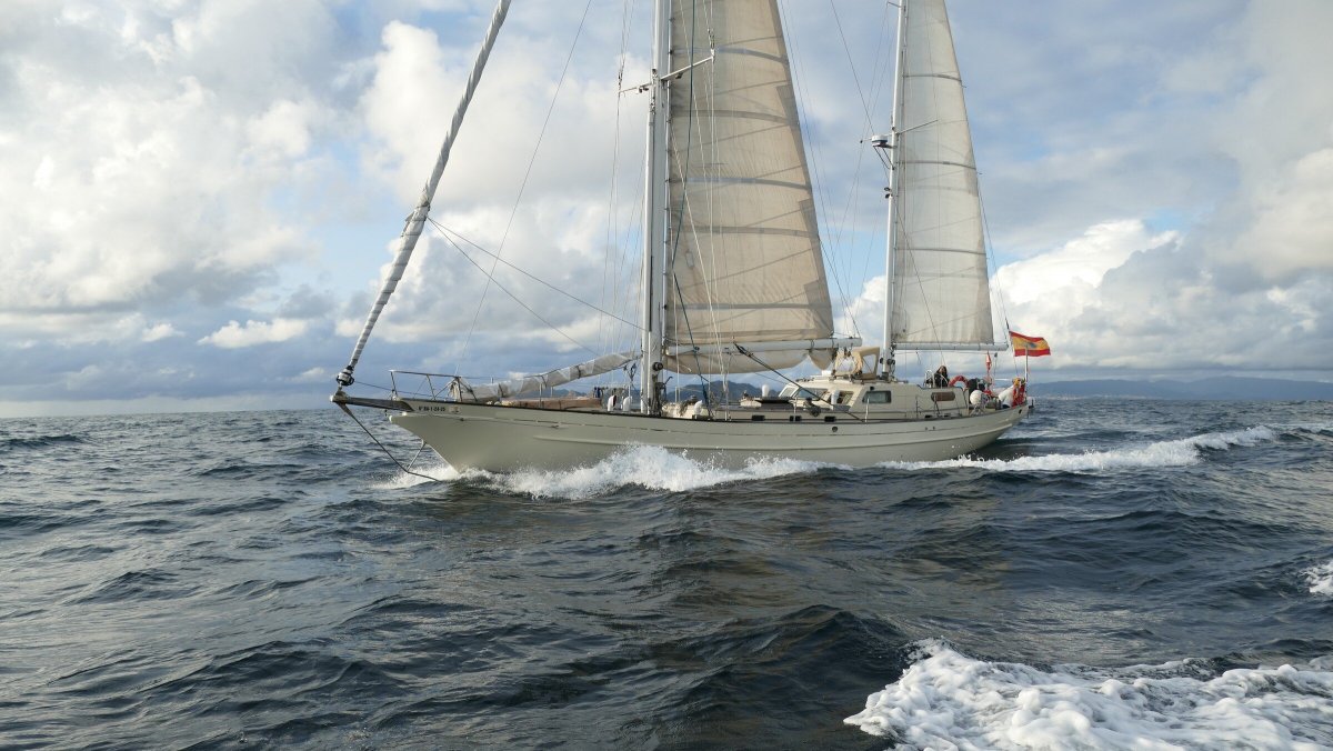 One Off Constructions Shipyards - Deutsche Frers 696