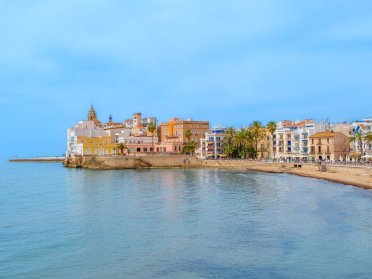 Discover the Garraf coast by inflatable boat
