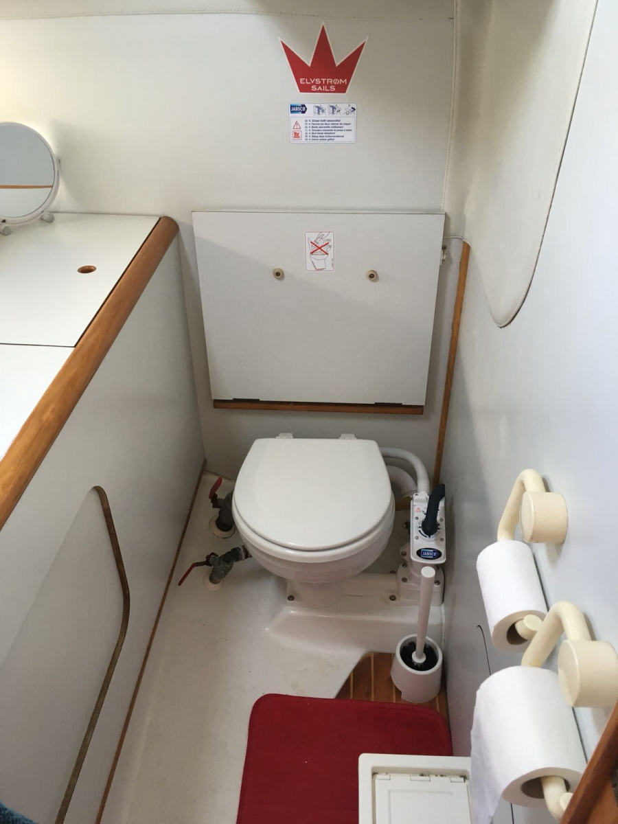 Bénéteau - 1 bagni