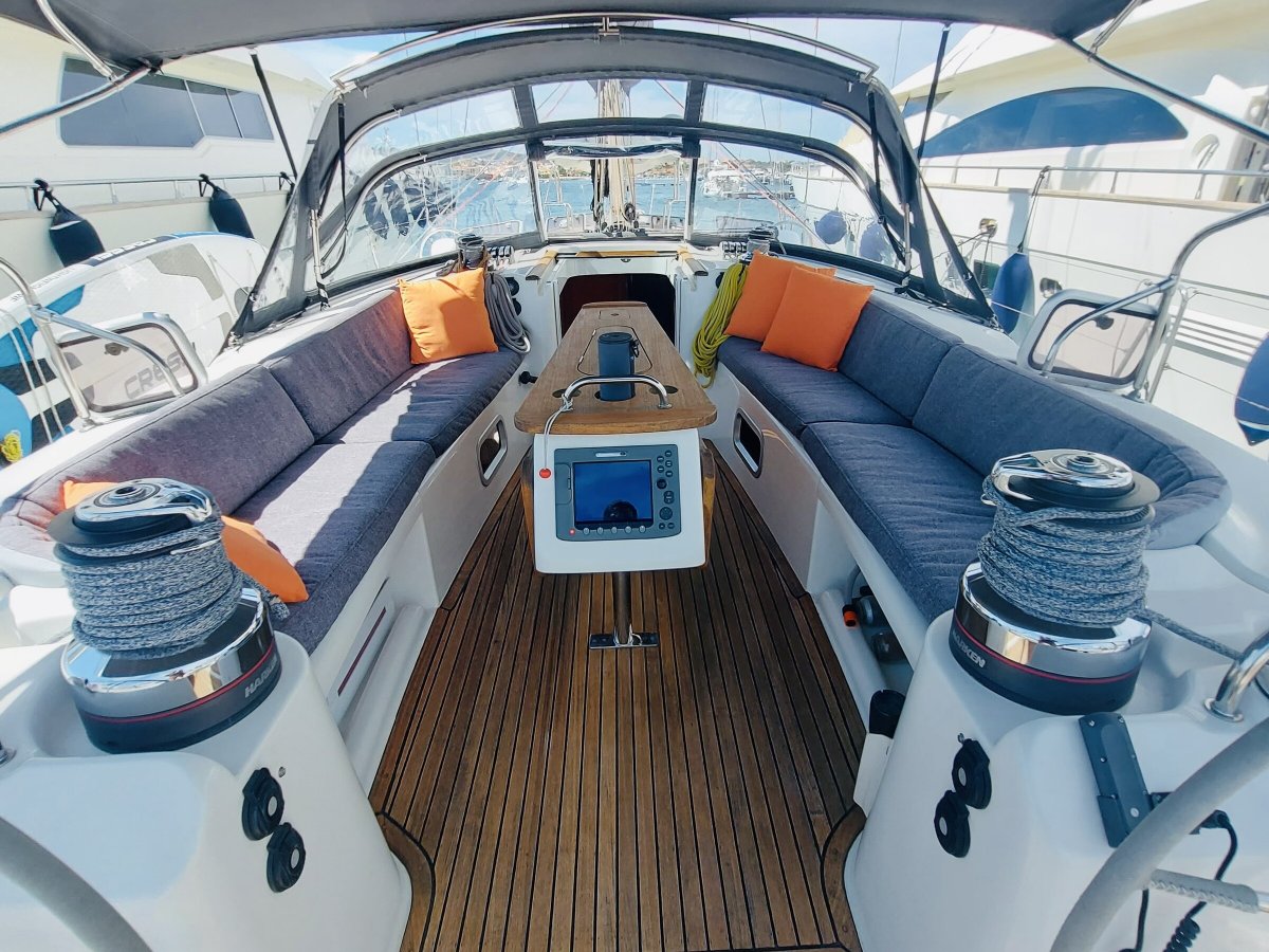 Bénéteau - 5 cabins