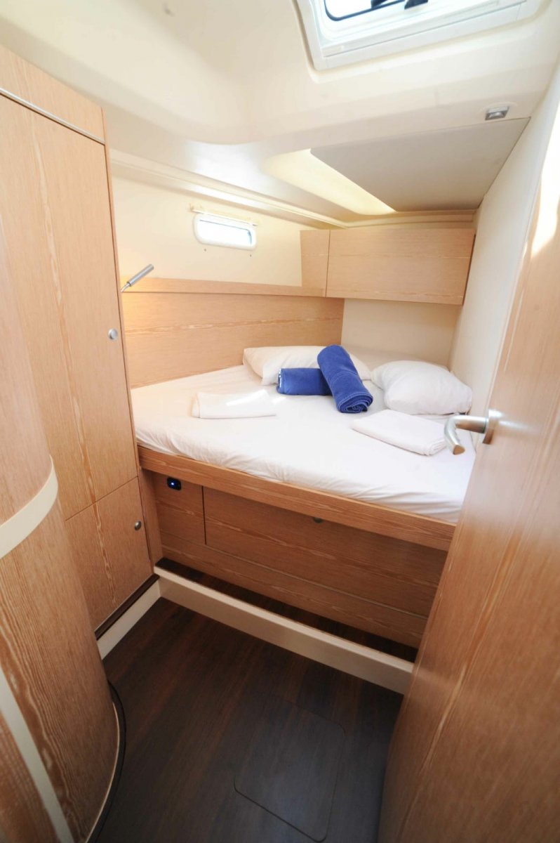 Segelboot - Hanse - 3 {{i18n.baths}}