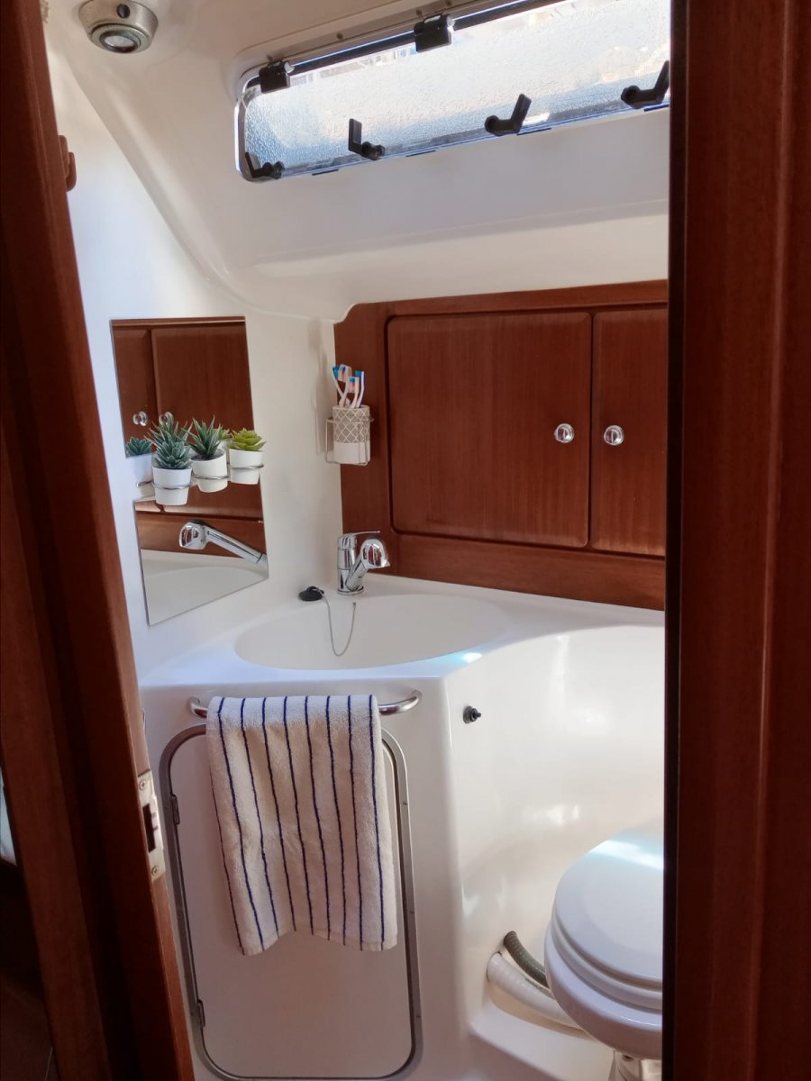 Bavaria Yachts - 10 people