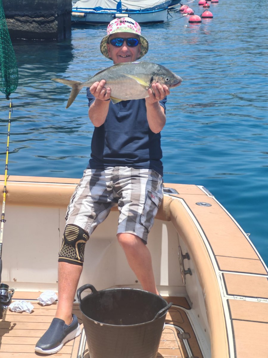 Pesca en Tenerife sur: actividad de pesca en el mar