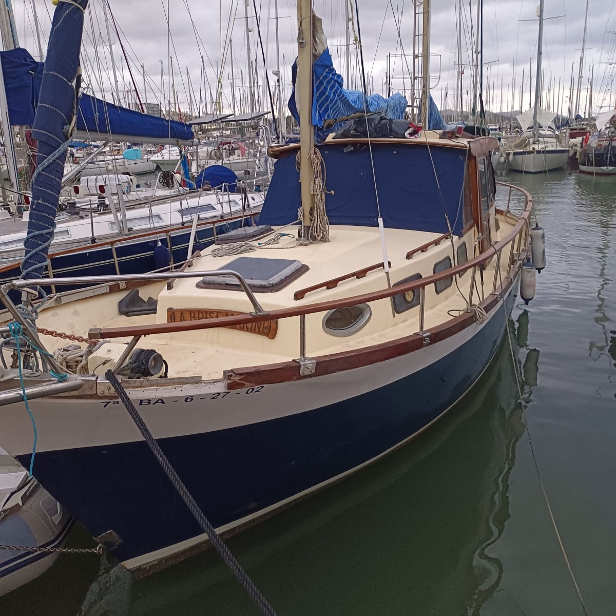 Motore - Nauticat Astilleros - Nauticat 33