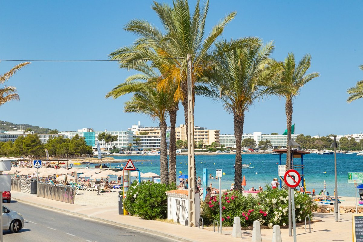 Goditi la bellezza naturale di Ibiza durante la Settimana Santa