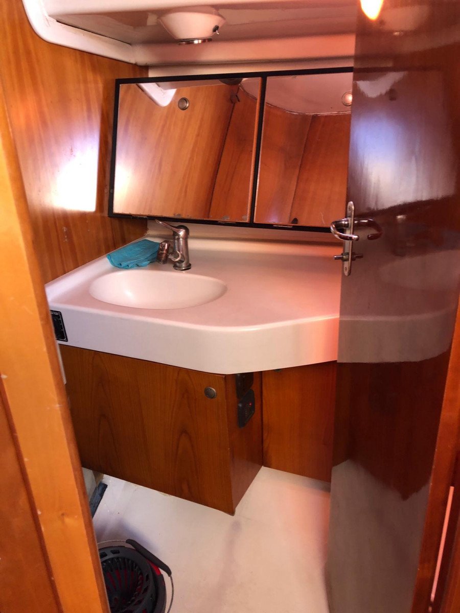 Velero - Ro - 11 personas