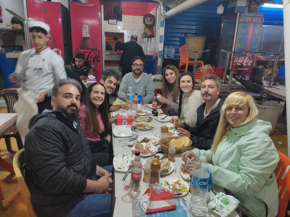 Marruecos en catamarán de lujo: aventura náutica desde Puerto Banús a Tetuán