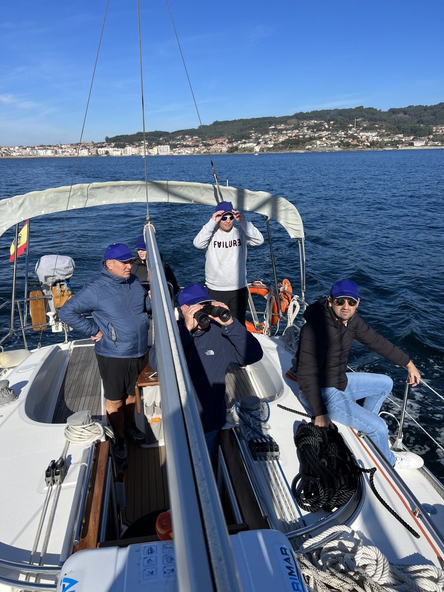 637ad5f54ea135.52806635