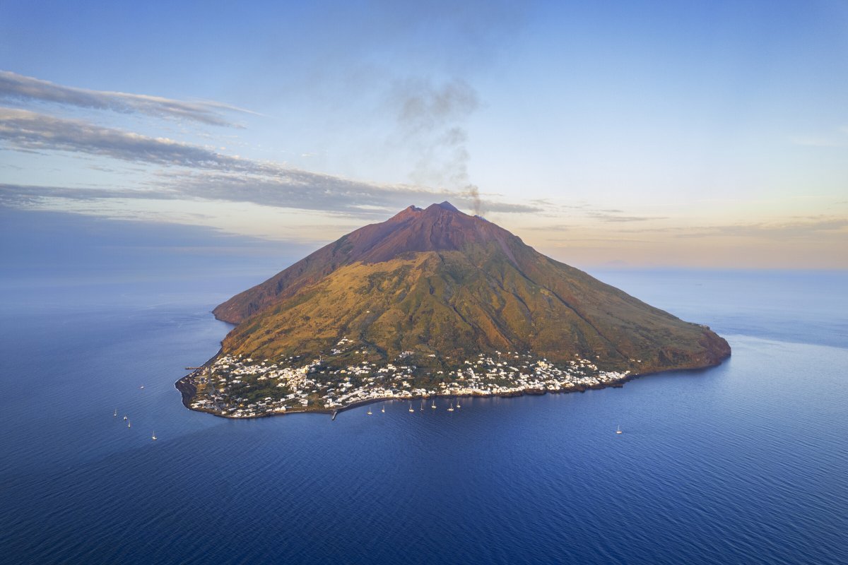 Sailing Tour from Palermo to Aeolian Islands