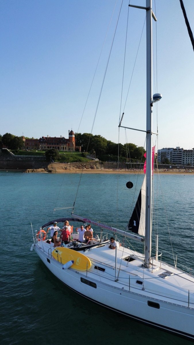 Navegación en barco en Getaria