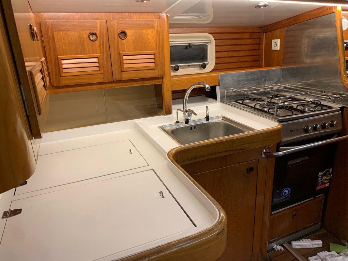 Bénéteau - 14.95 meters