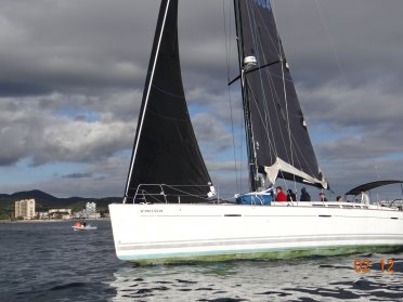 Navega y vibra con la America's Cup en exclusivo velero por Barcelona