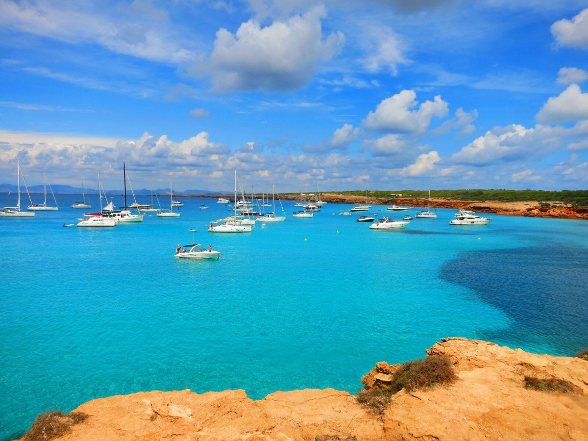 Explore the most beautiful coves and bays of Ibiza and Formentera