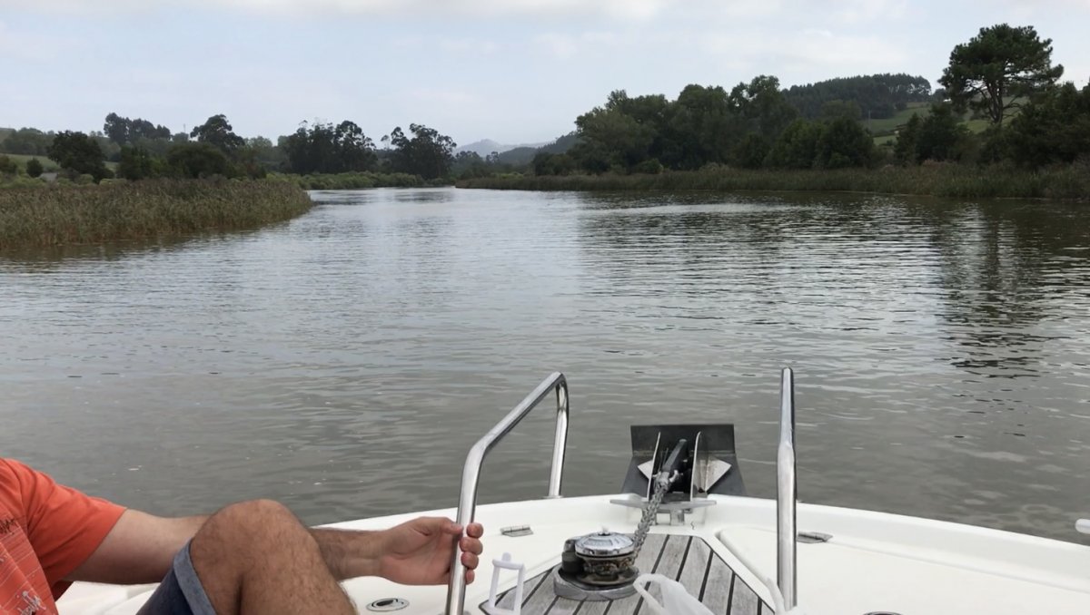 Viaje en barco por la Ría de Cubas desde Santander