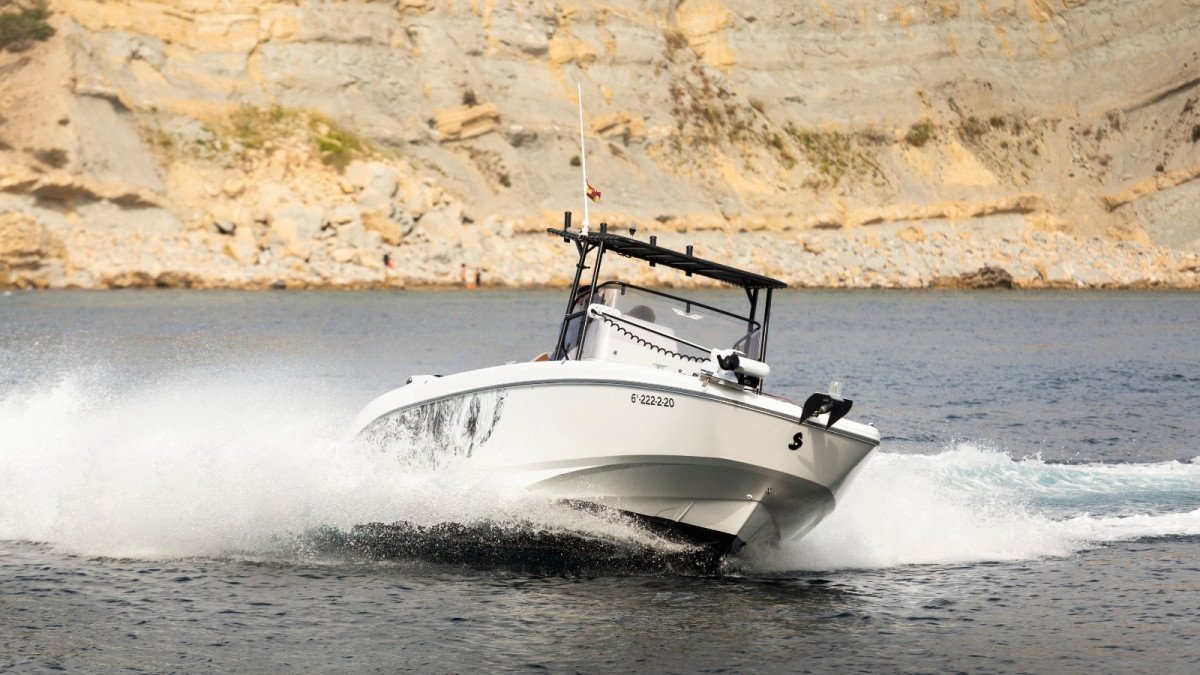 Bénéteau - 9 personas