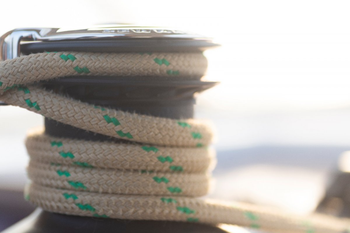 Sailboat - Dufour Yachts - 430 Grand Large