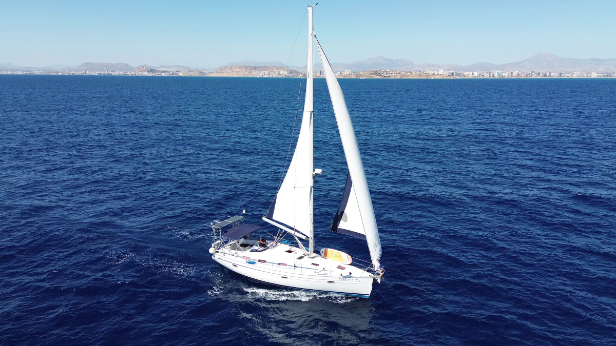 Prácticas habilitación a vela para PER intensivas en travesía 24h en Alicante