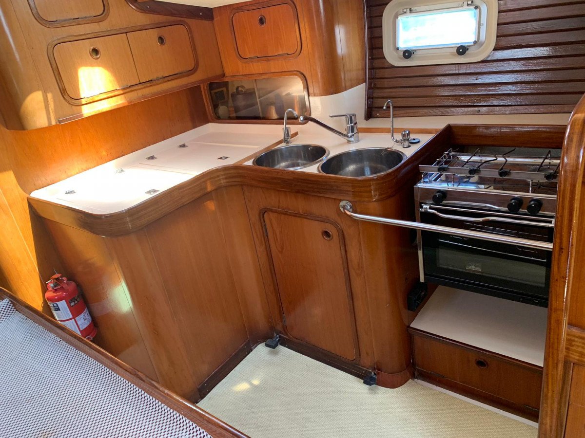 vacation-in-sailboat-plaza-to-plaza