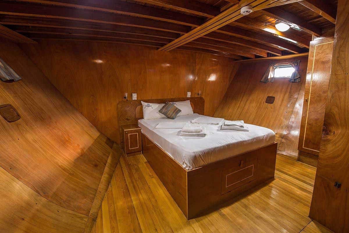 Greece Cabin Charter Sailing Cruises