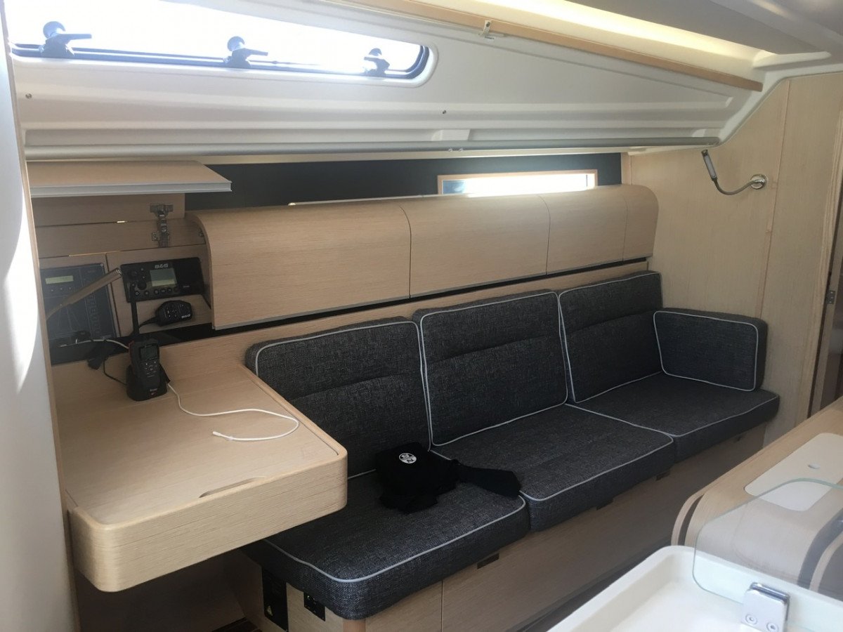 3B89644D-D7F4-4125-B0AD-0B4FB525A6ED