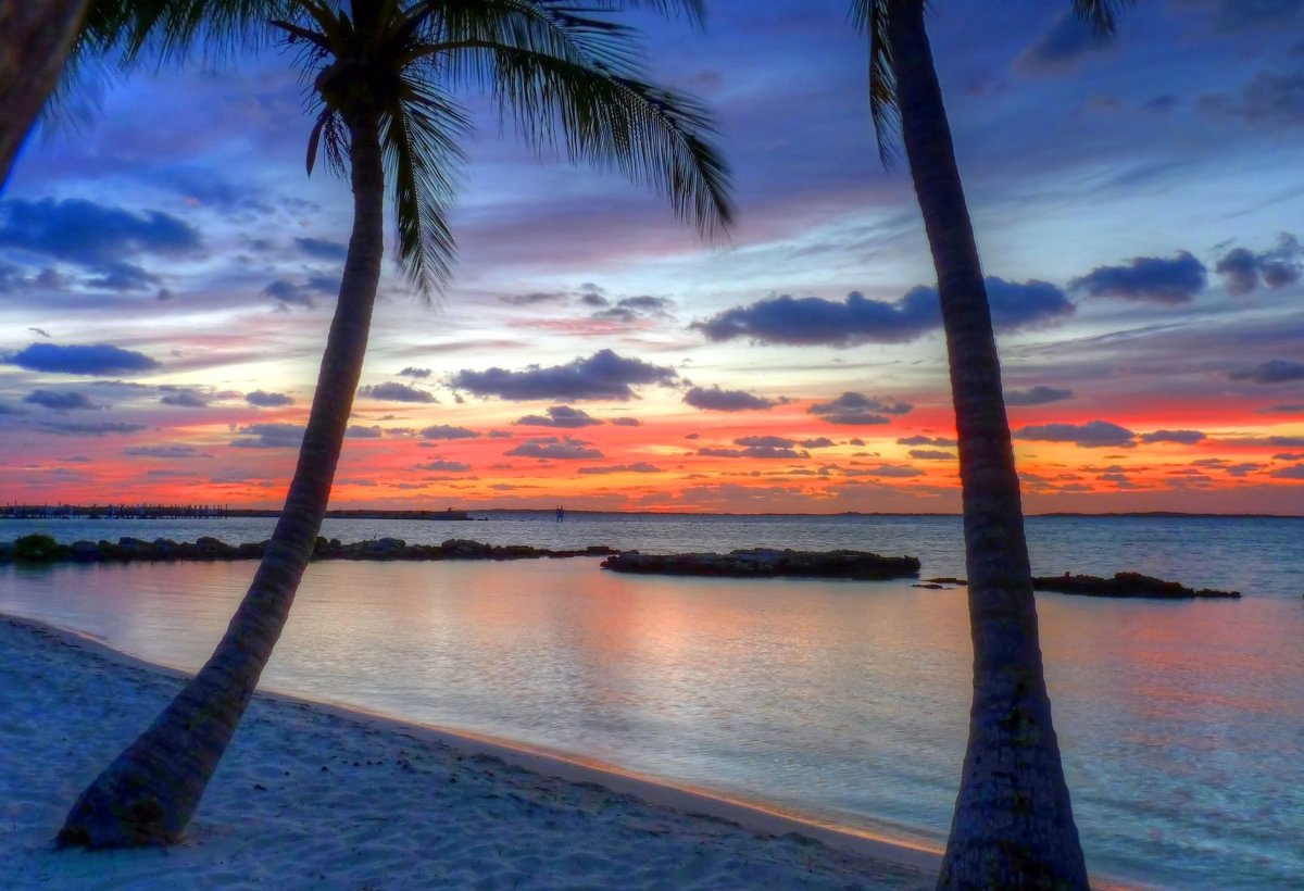 shutterstock_126348794_A-View-of-the-Water-in-Abaco-The-Bahamas