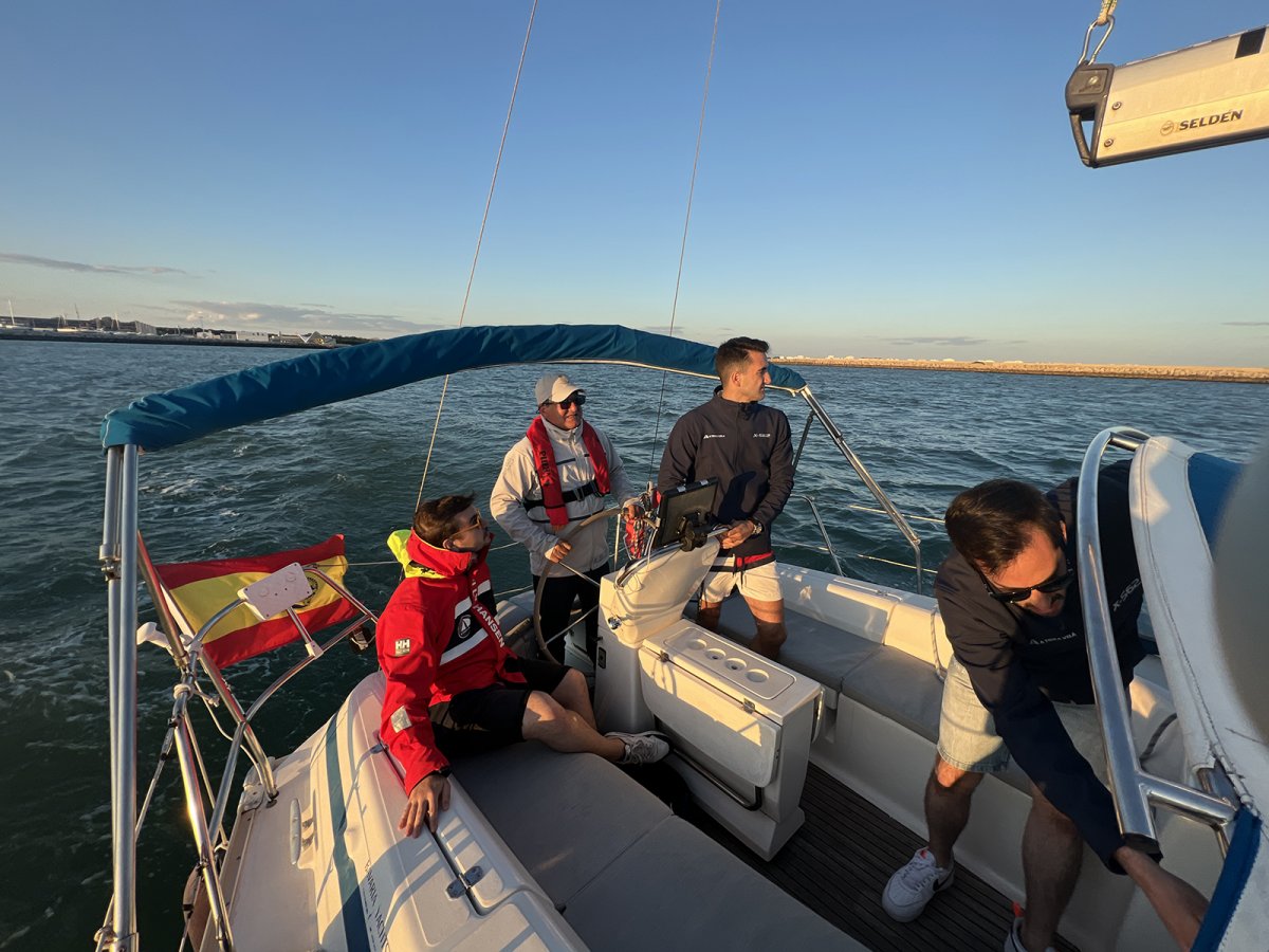 Boat trip to Cádiz for PER certification
