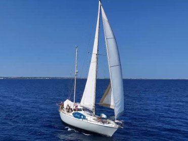 Navega en velero por Mallorca con cocinera a bordo