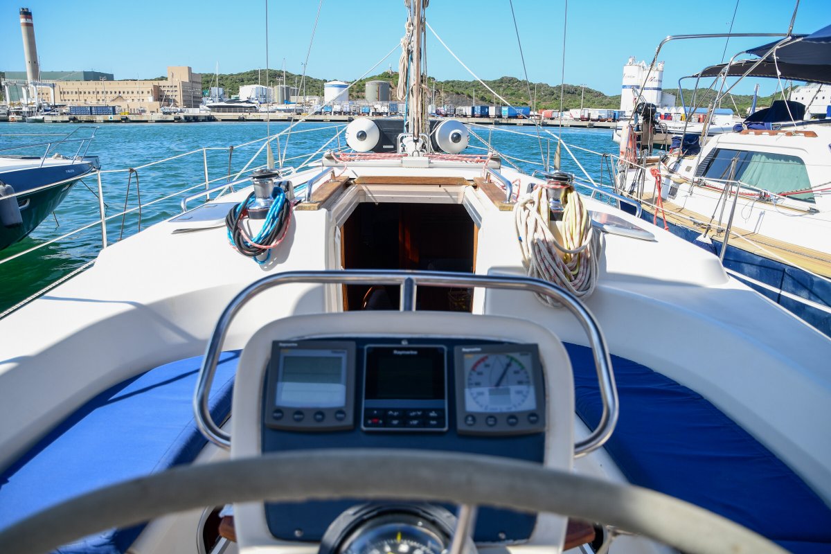 Bavaria Yachts - 2002