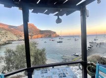 Barcos de lujo en Santorini