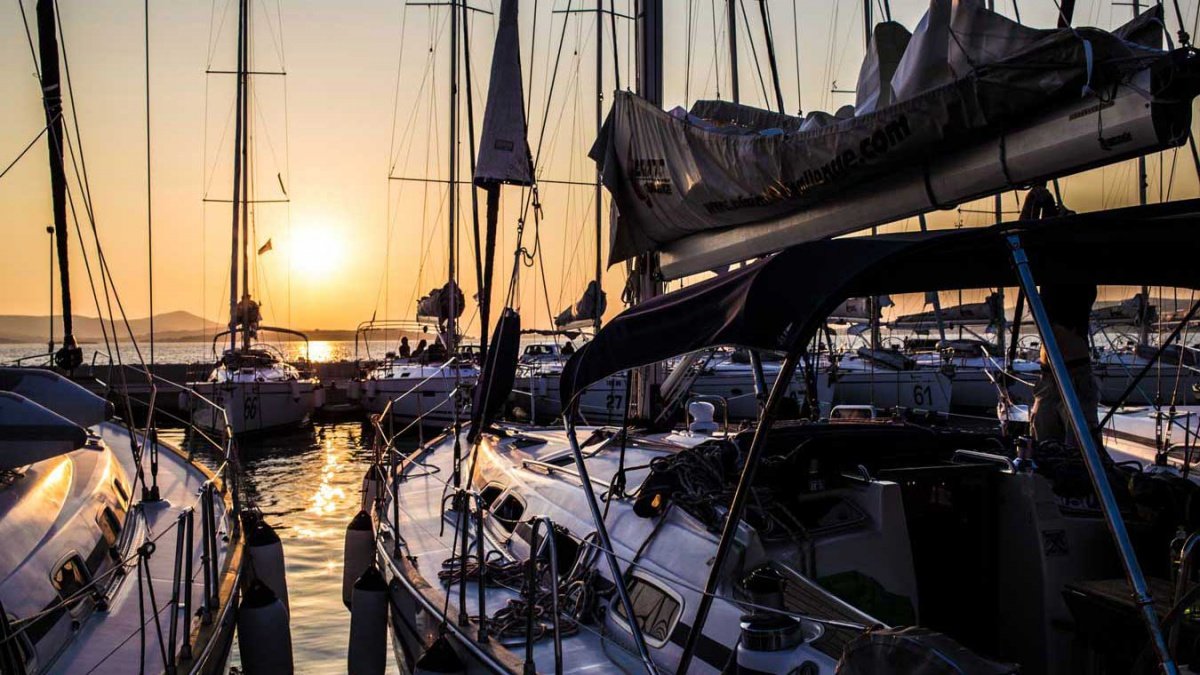 viajes en velero antigua grecia