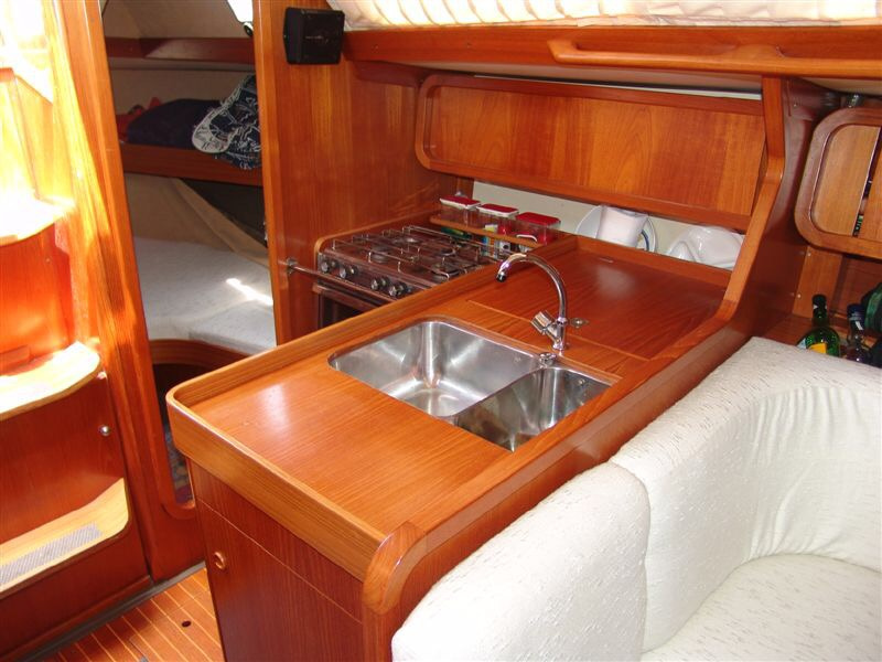 Crociera lungo le coste di Minorca